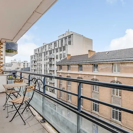 Apartment Spacious 1br 4p - Buttes-chaumont Paris