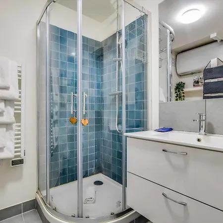 Spacious 1br 4p - Buttes-chaumont Apartment Paris